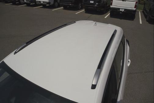 Summit White 2023 Chevrolet Bolt EUV FWD Premier