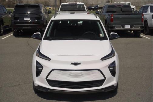 Summit White 2023 Chevrolet Bolt EUV FWD Premier