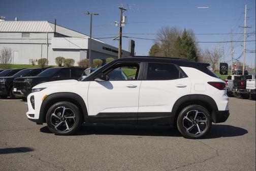 Summit White 2023 Chevrolet Trailblazer RS