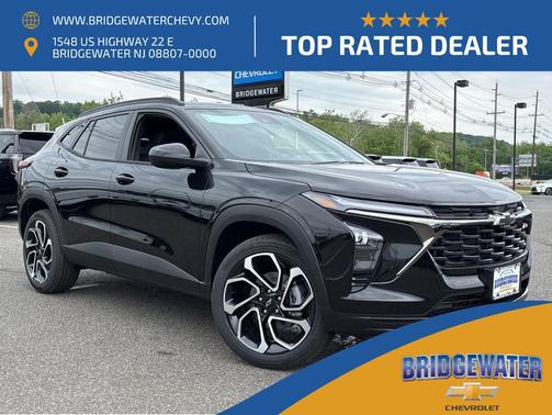 Mosaic Black Metallic 2026 Chevrolet Trax FWD 2RS