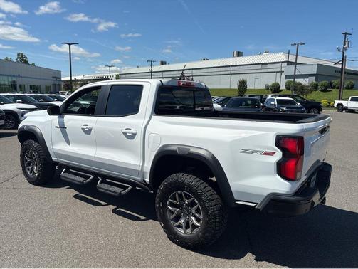 2025 Chevrolet Colorado ZR2