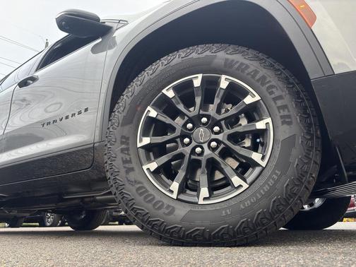 2026 Chevrolet Traverse AWD Z71