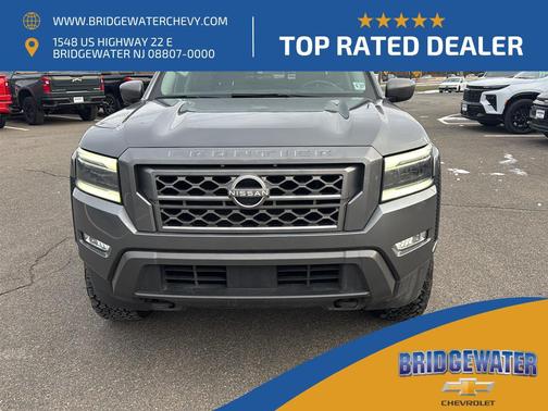 2022 Nissan Frontier SV