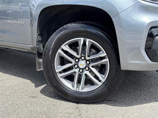 Satin Steel Metallic 2021 Chevrolet Colorado WT