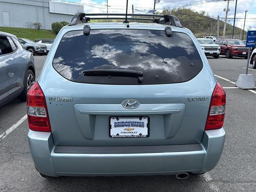 Alpine Frost Metallic 2009 Hyundai TUCSON GLS