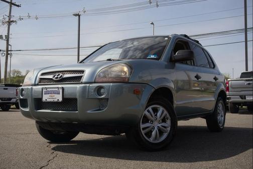Alpine Frost Metallic 2009 Hyundai TUCSON GLS