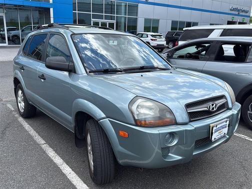 Alpine Frost Metallic 2009 Hyundai TUCSON GLS