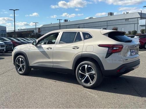 2026 Chevrolet Trax FWD 1RS