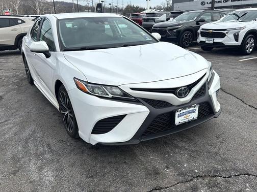 2019 Toyota Camry XLE