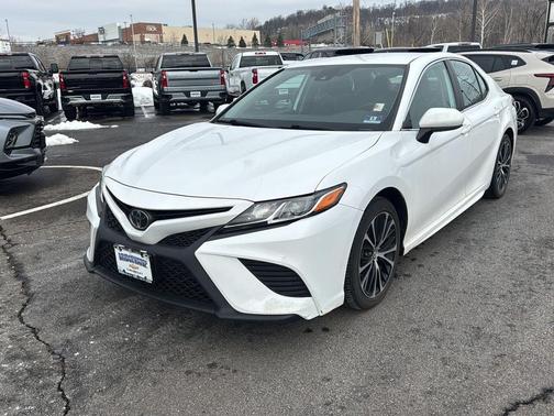 2019 Toyota Camry XLE