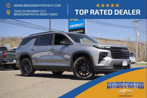 Sterling Gray Metallic 2026 Chevrolet Traverse LT