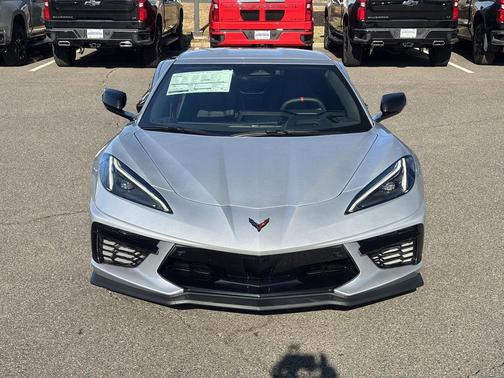 2026 Chevrolet Corvette Stingray w/2LT