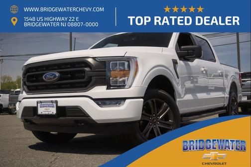 OXFORD WHITE 2022 Ford F-150 XLT