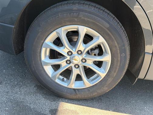Nightfall Gray Metallic 2021 Chevrolet Equinox 1LT