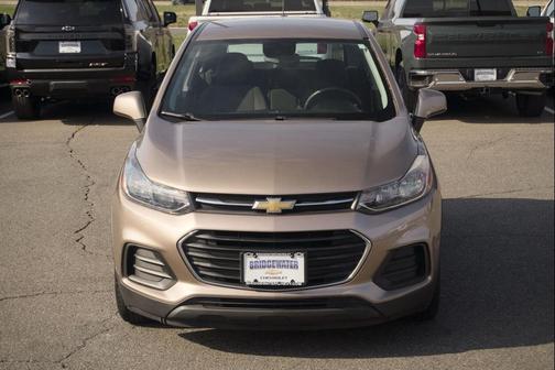 Sandy Ridge Metallic 2018 Chevrolet Trax LS