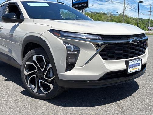 White Sands 2026 Chevrolet Trax FWD 2RS
