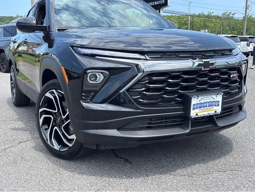 Mosaic Black Metallic 2026 Chevrolet Trailblazer RS