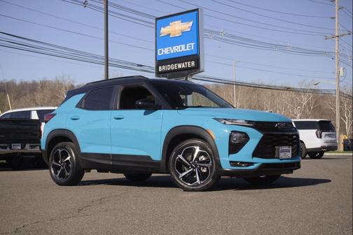 Oasis Blue 2022 Chevrolet Trailblazer RS