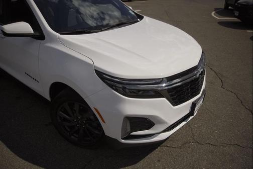 Summit White 2023 Chevrolet Equinox AWD RS