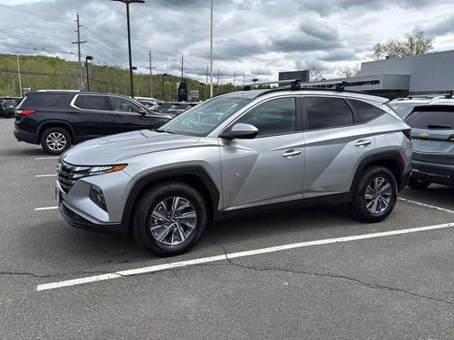 Shimmering Silver 2023 Hyundai TUCSON Hybrid Blue