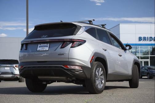 Shimmering Silver 2023 Hyundai TUCSON Hybrid Blue