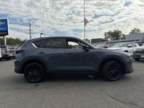 2022 Mazda CX-5 Carbon Edition