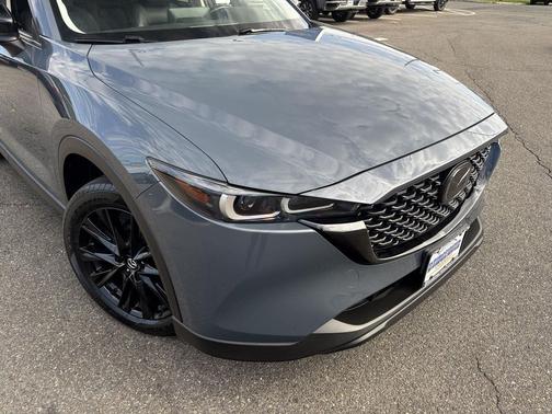 2022 Mazda CX-5 Carbon Edition