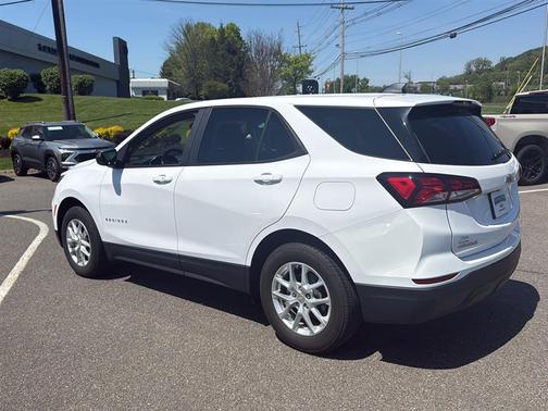 Summit White 2023 Chevrolet Equinox LS
