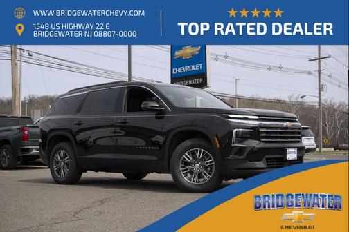 Mosaic Black Metallic 2026 Chevrolet Traverse LT