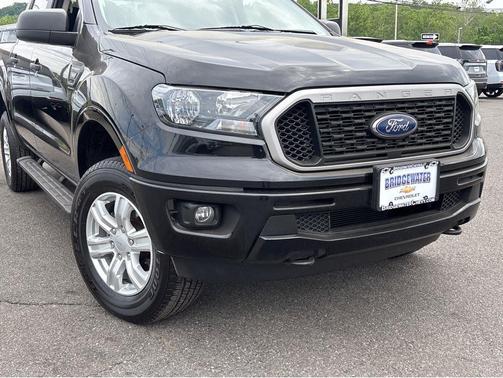 SHADOW BLACK 2022 Ford Ranger XLT