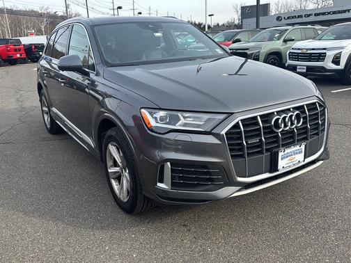 2021 Audi Q7 45 Premium