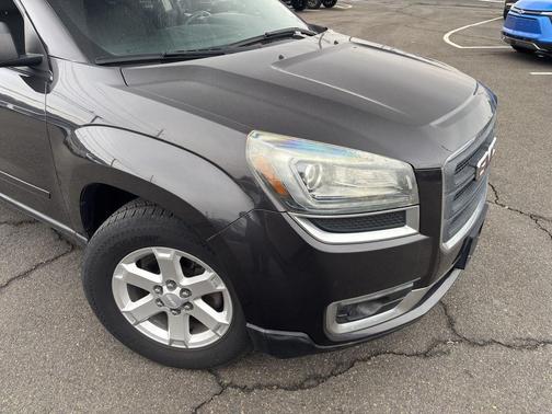 2016 GMC Acadia SLE-2