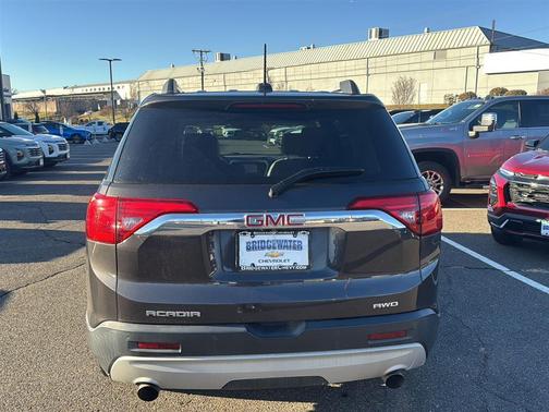 2017 GMC Acadia SLT-1