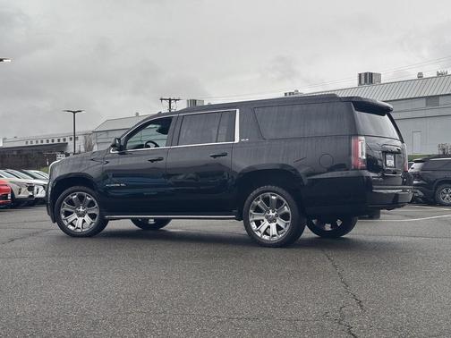 2017 GMC Yukon XL SLE