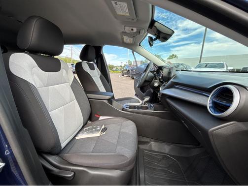 Blue Glow Metallic 2024 Chevrolet Trax LS