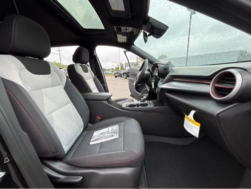 Mosaic Black Metallic 2026 Chevrolet Trax FWD 1RS