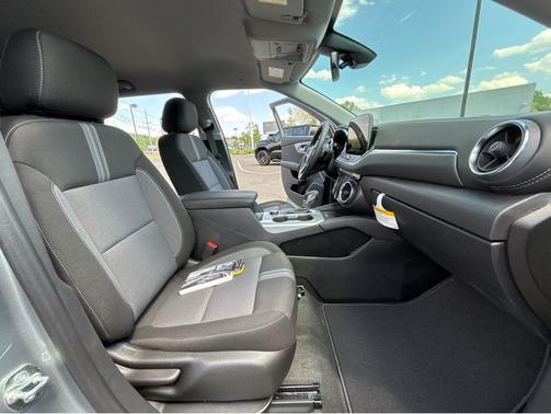 Sterling Gray Metallic 2026 Chevrolet Blazer 2LT