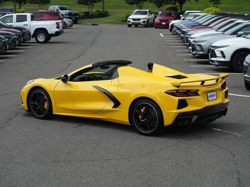 2025 Chevrolet Corvette Stingray w/3LT