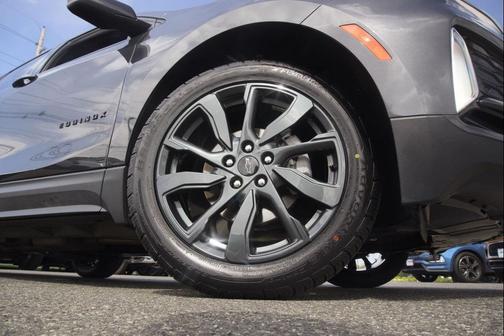 Iron Gray Metallic 2023 Chevrolet Equinox AWD RS