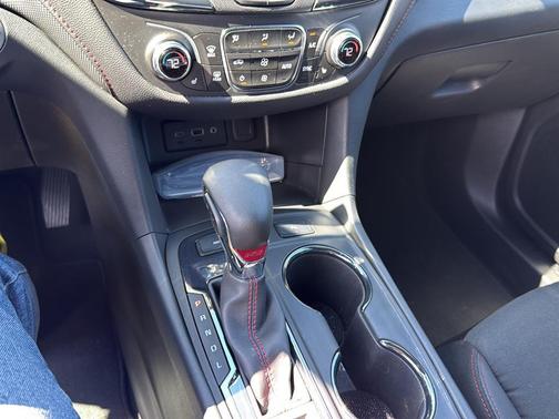 2023 Chevrolet Equinox AWD RS