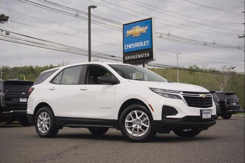 Summit White 2023 Chevrolet Equinox LS