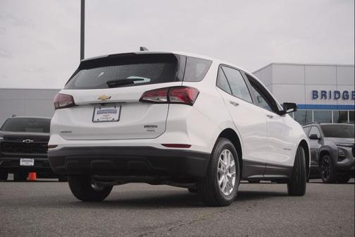 Summit White 2023 Chevrolet Equinox LS