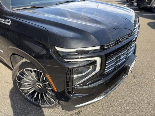 2026 Chevrolet Suburban High Country, 4WD