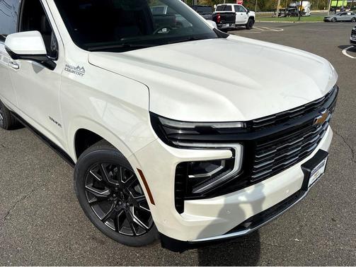 2025 Chevrolet Tahoe 4WD High Country