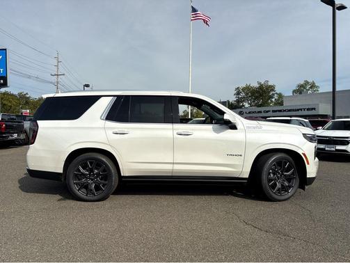 2025 Chevrolet Tahoe 4WD High Country