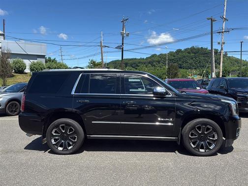 Onyx Black 2018 GMC Yukon Denali