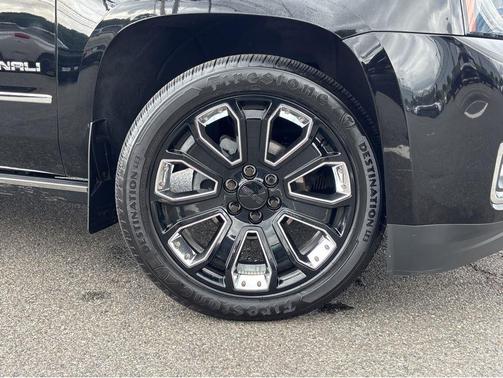 Onyx Black 2018 GMC Yukon Denali