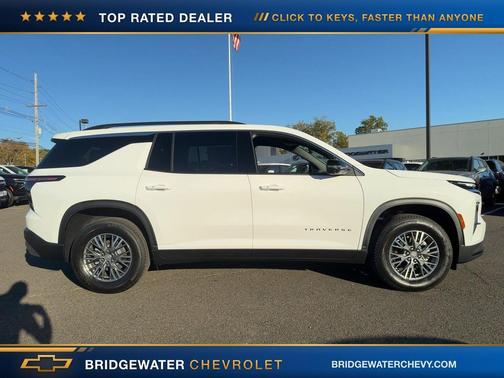 Summit White 2027 Chevrolet Traverse LT