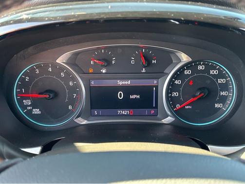 Cajun Red Tintcoat 2020 Chevrolet Traverse LT Cloth