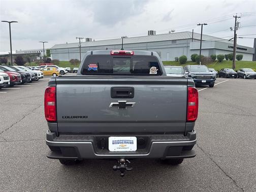 Satin Steel Metallic 2019 Chevrolet Colorado LT